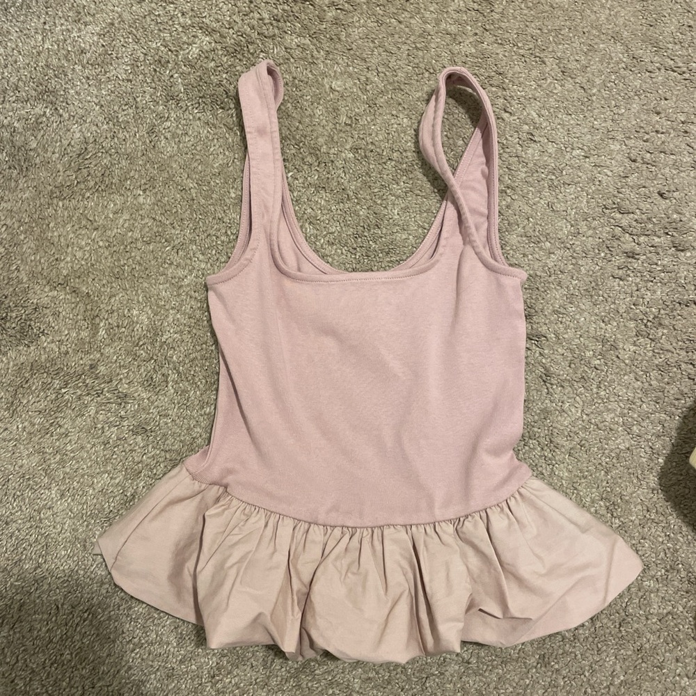 H&M Light Pink Ruffle Hem Tank Top